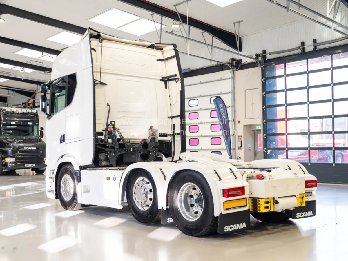 BRAND NEW 2026 SCANIA 770S V8 - Image 4