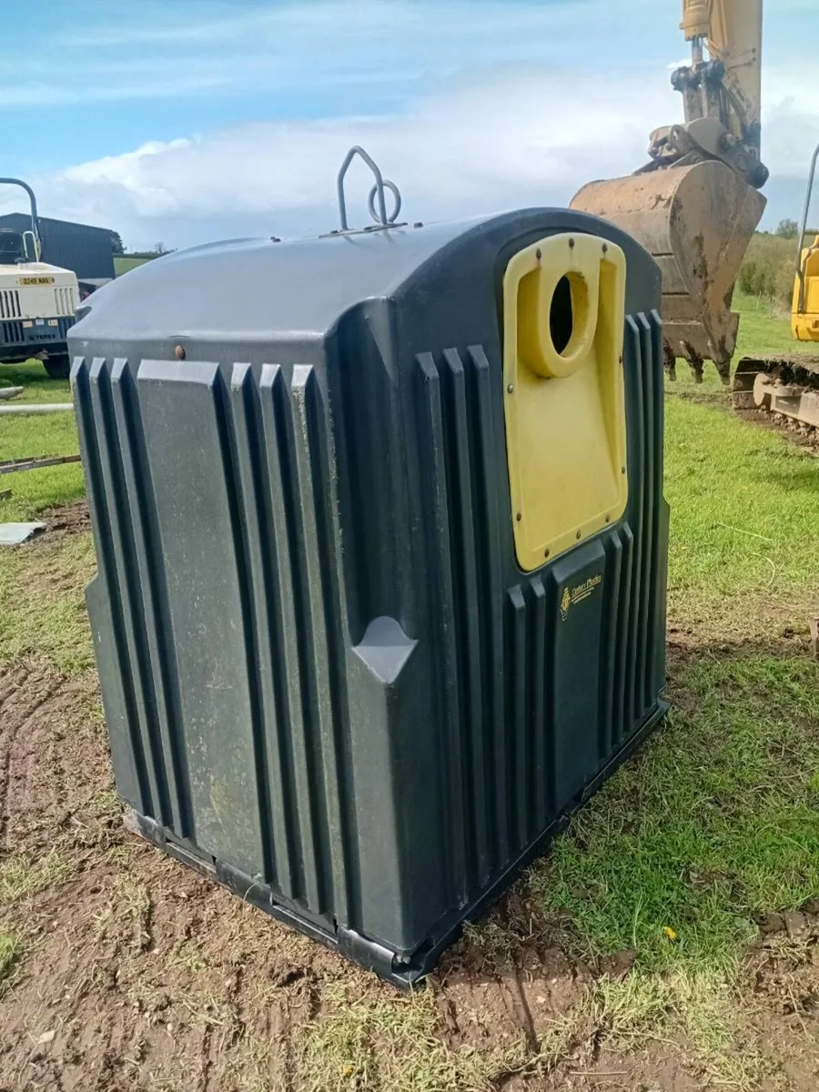 2 bottle banks as new - Image 2