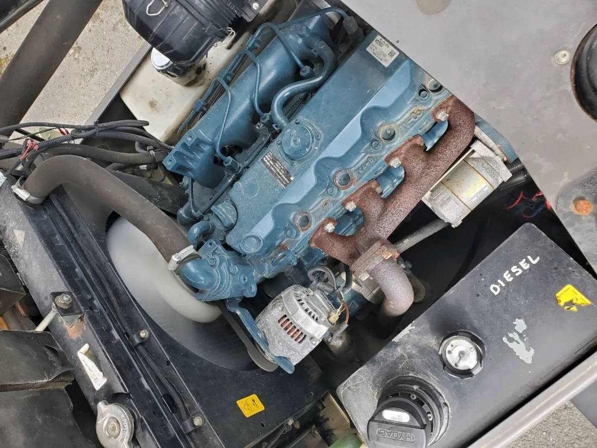 Mecalac 3 tonne dumper - Image 2