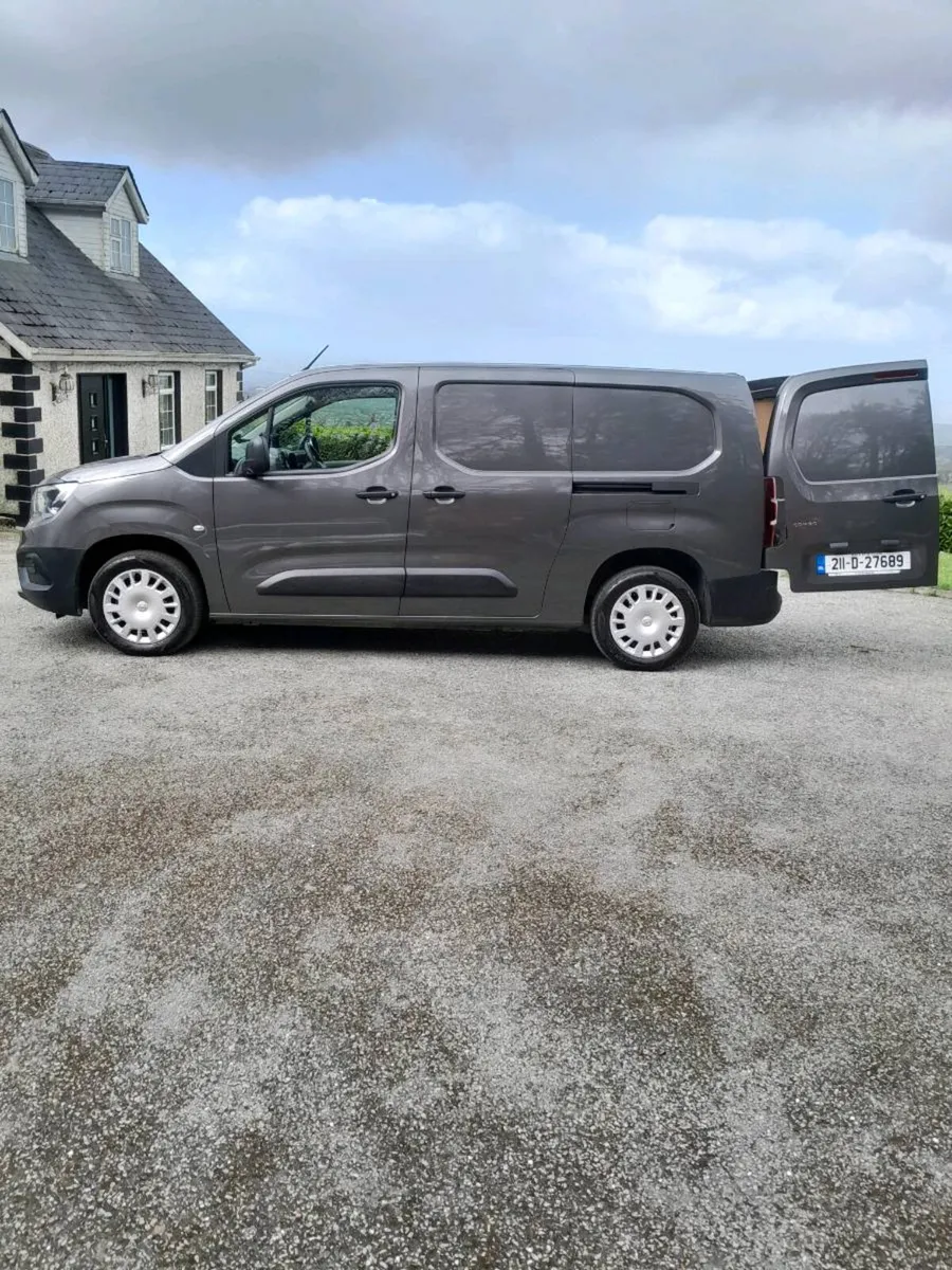Long wheelbase version Opel Combo - Image 1