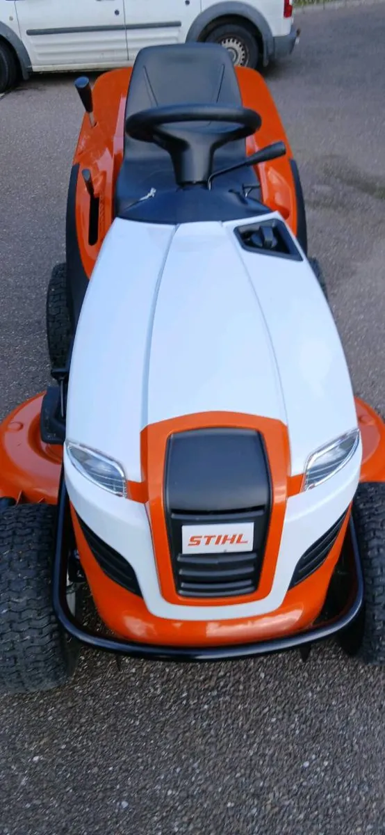 Stihl RT6127zl tractor mower - Image 2