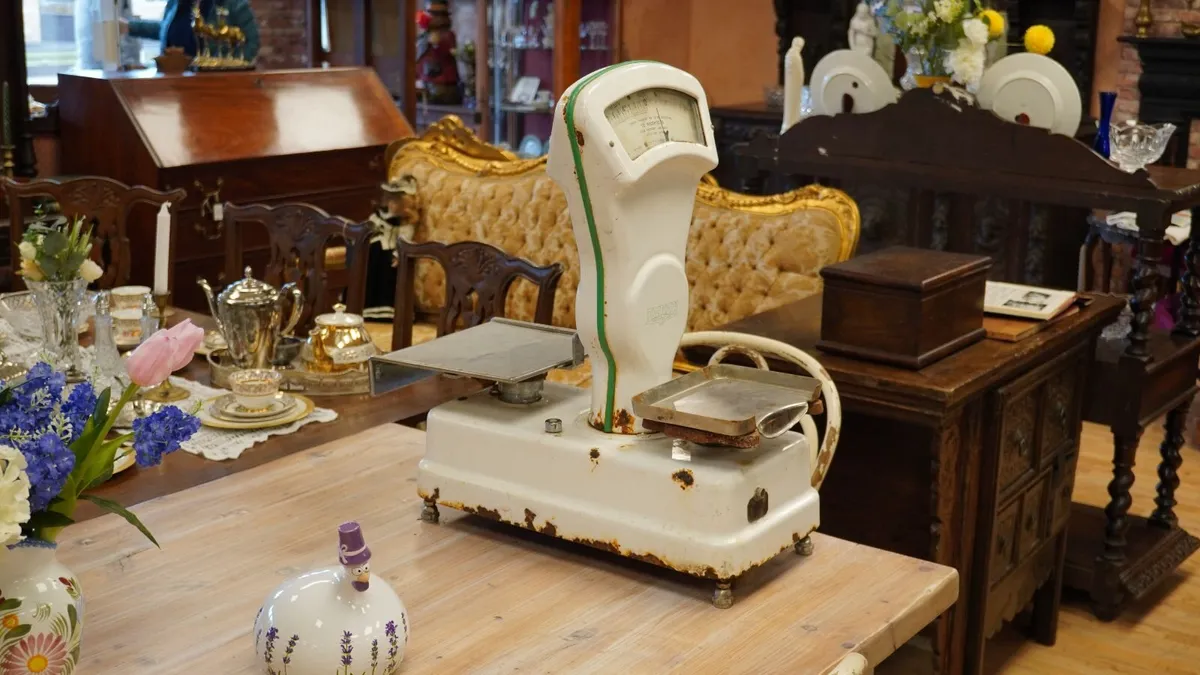 Vintage Avery Factory Check Scales - Image 2