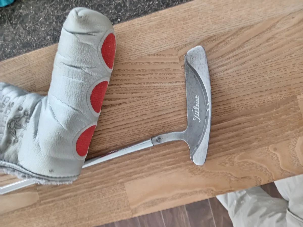 Golf clubs - Image 1