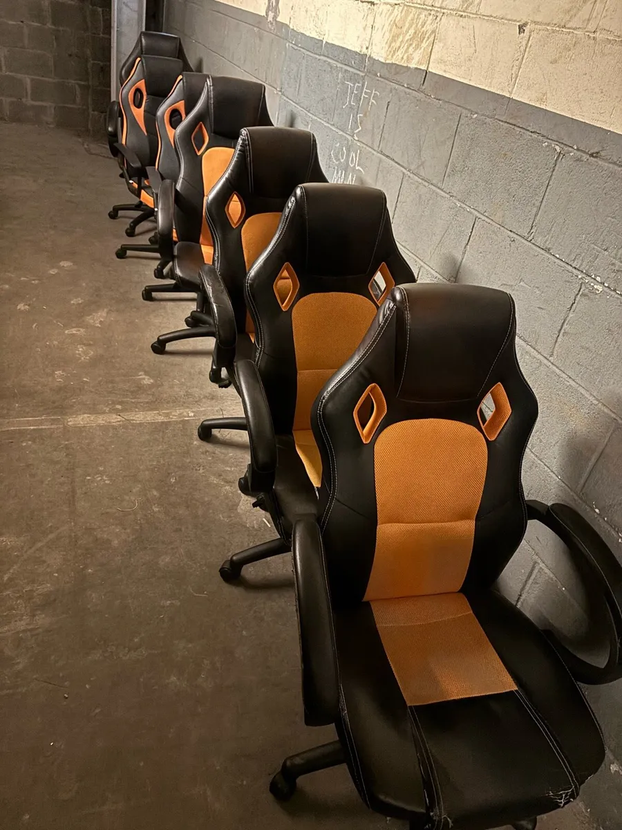 Office chairs - Image 4