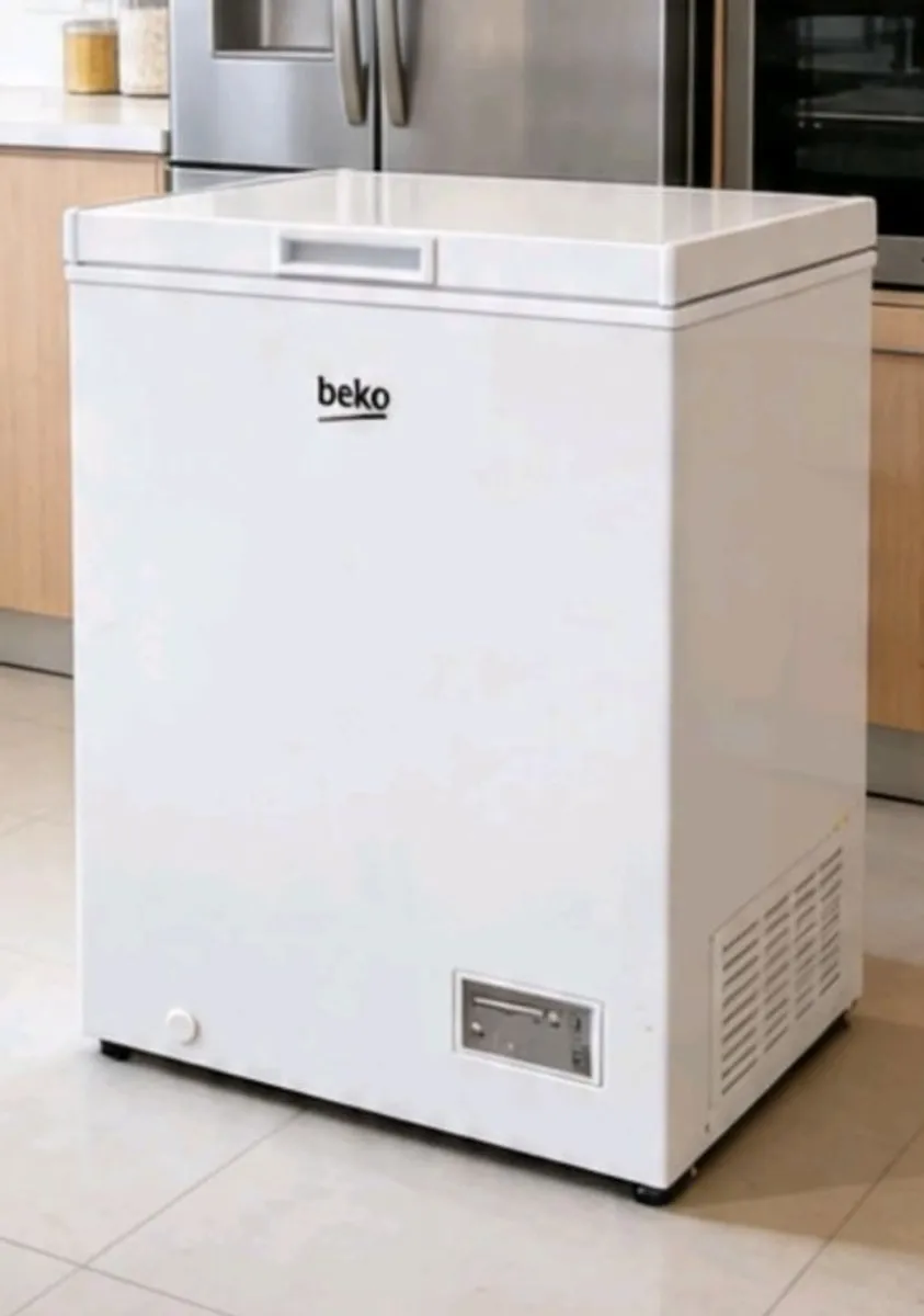 fridge and freezer - Image 2