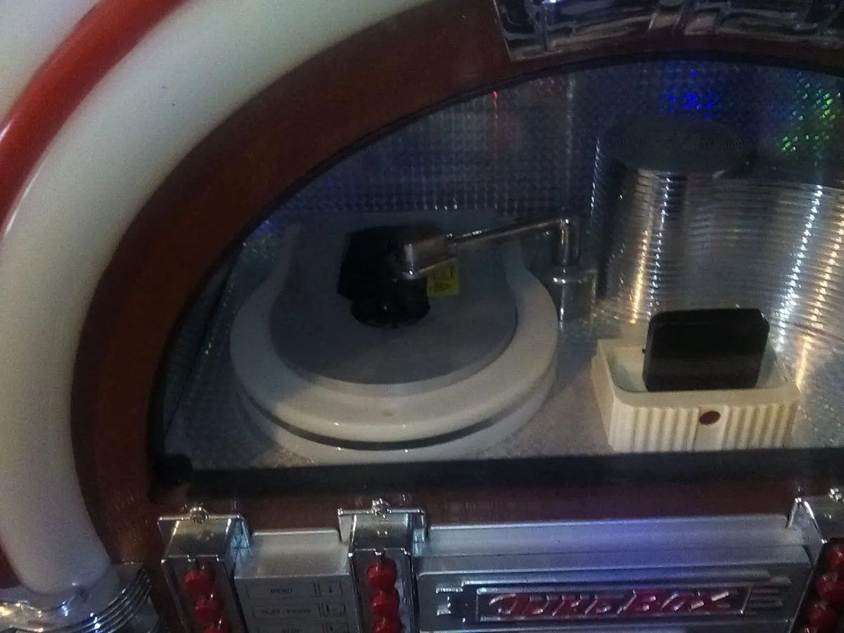 "Steepletone" full size cd juke box - Image 2