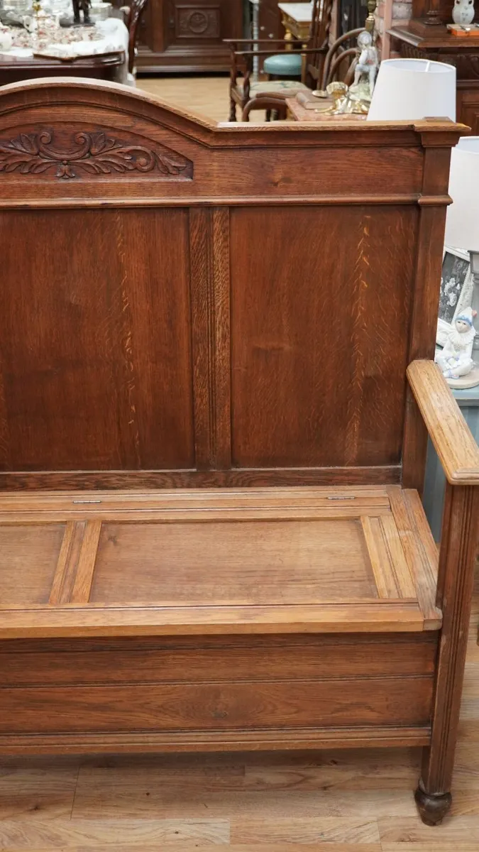 Antique French Oak Hall Bench / Settle - Image 4