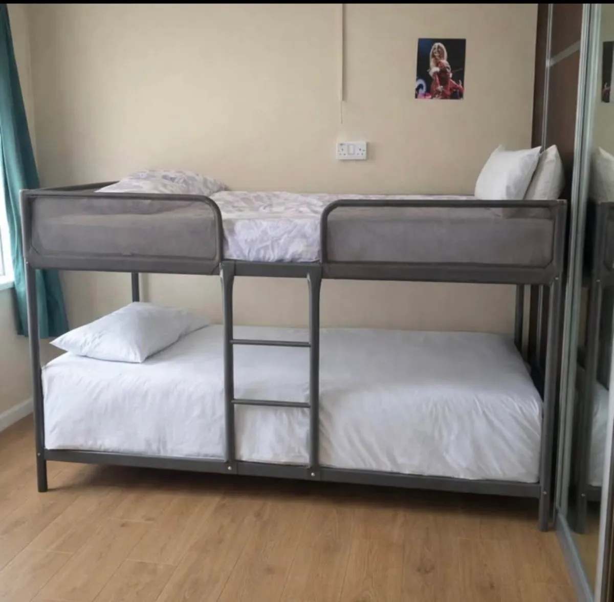 Steel bunk beds - Image 1