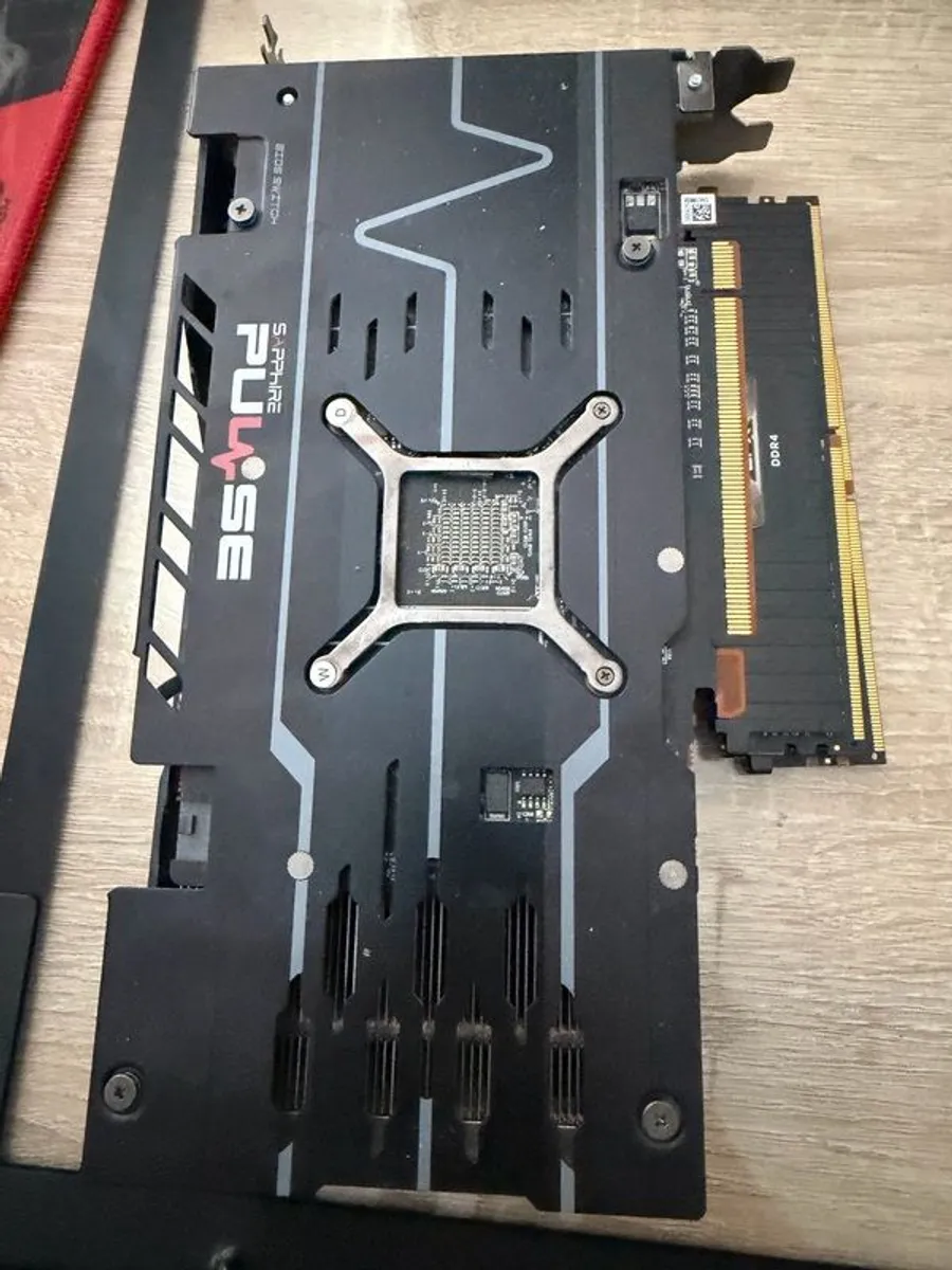 Ddr4 Ram, 5500xt Gpu, B450 Mother Board, White Nzxt Case - Image 4