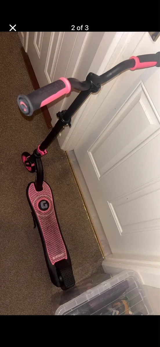 Kids electric scooter - Image 2