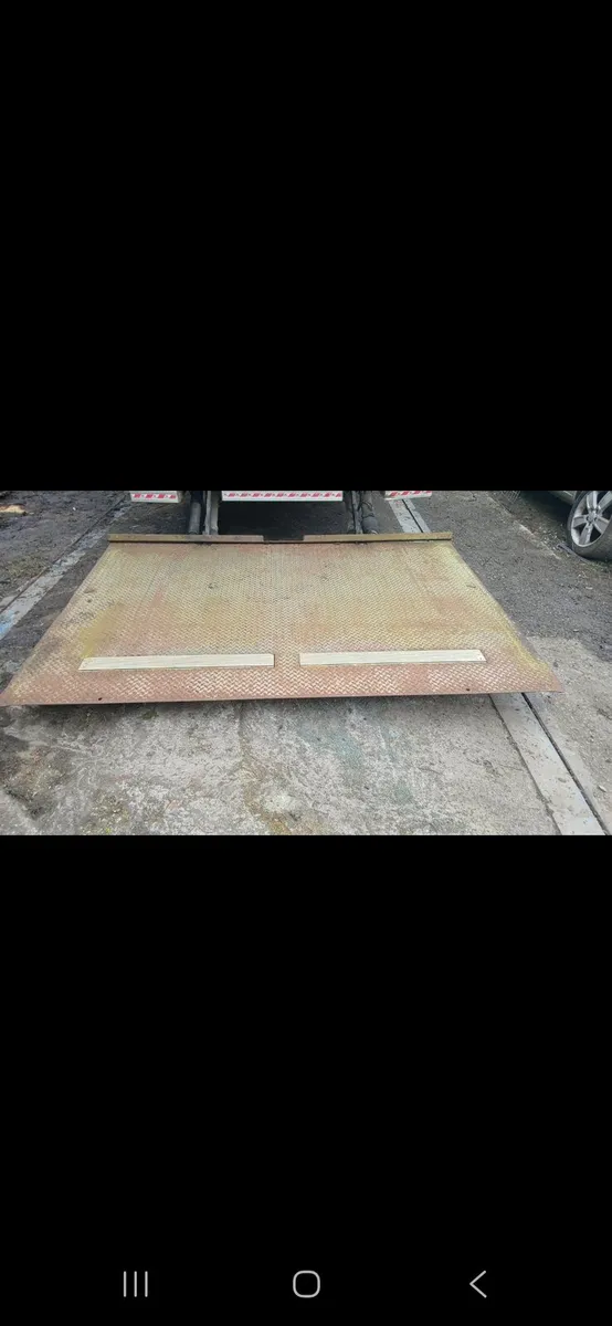 Lorry truck tail lift - Image 2