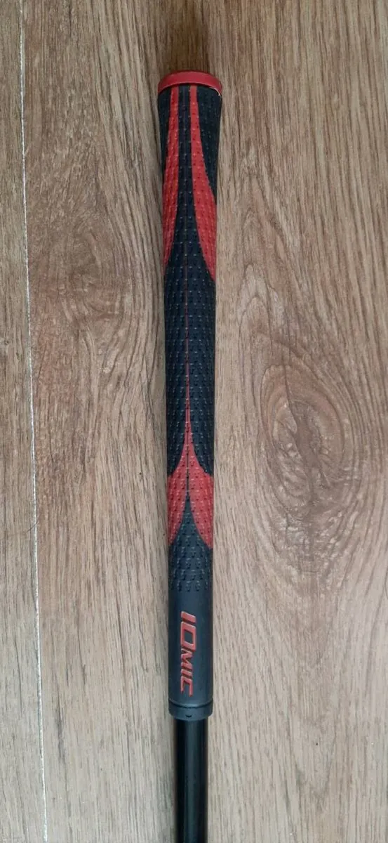 Taylor Made Sim 2 Max Driver (Mint) - Image 2