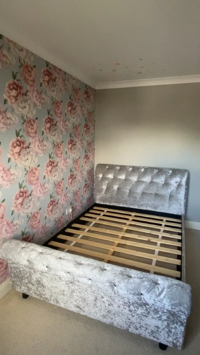 King size bed (5ft) - Image 1