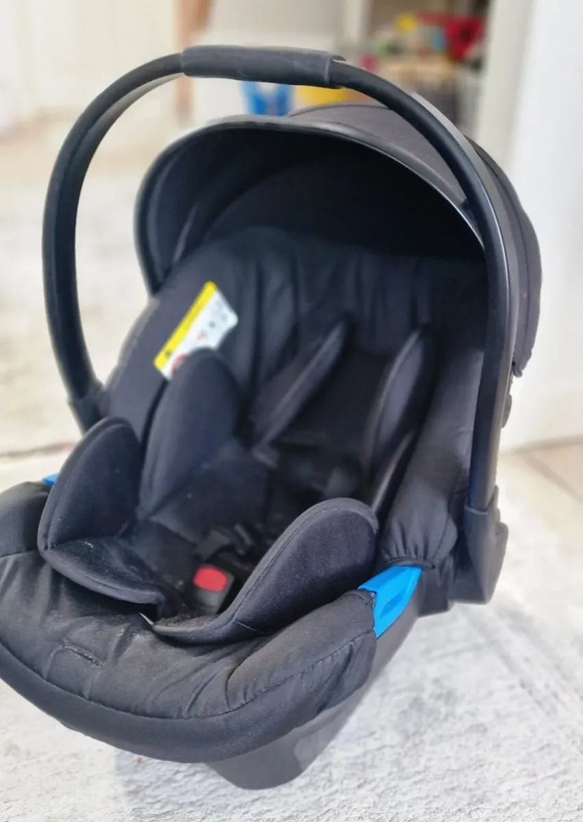 Freecycle Car Seat for infant from birth up to 13k - Image 1