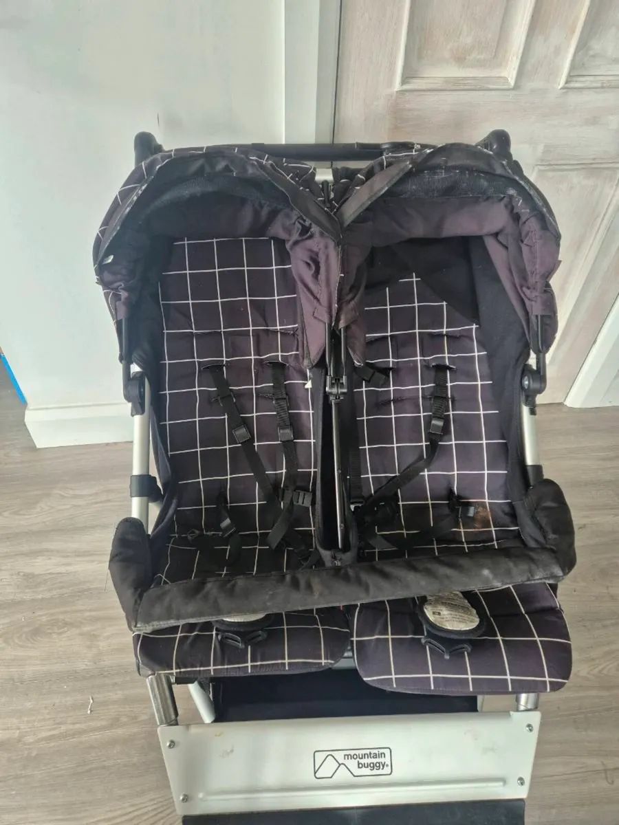 Mountain buggy duet double buggy - Image 2