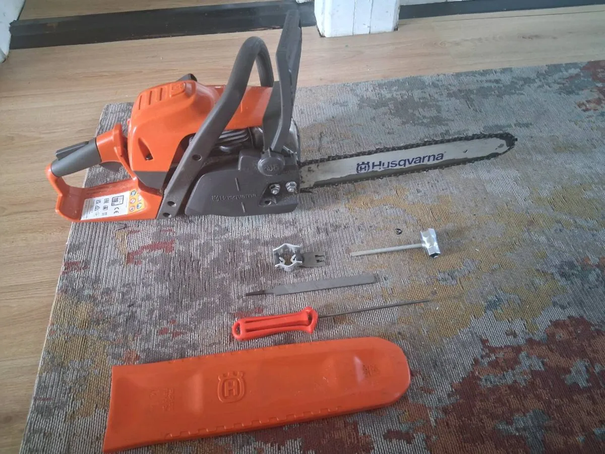 Husqvarna Chainsaw - Image 3