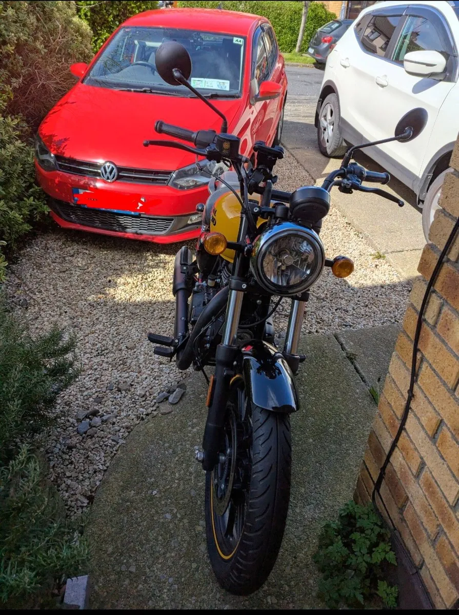 Royal Enfield Meteor 350 2025 – Low KM - Image 3