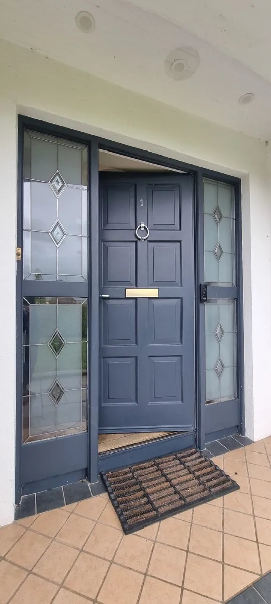 Teak hardwood front door - Image 1