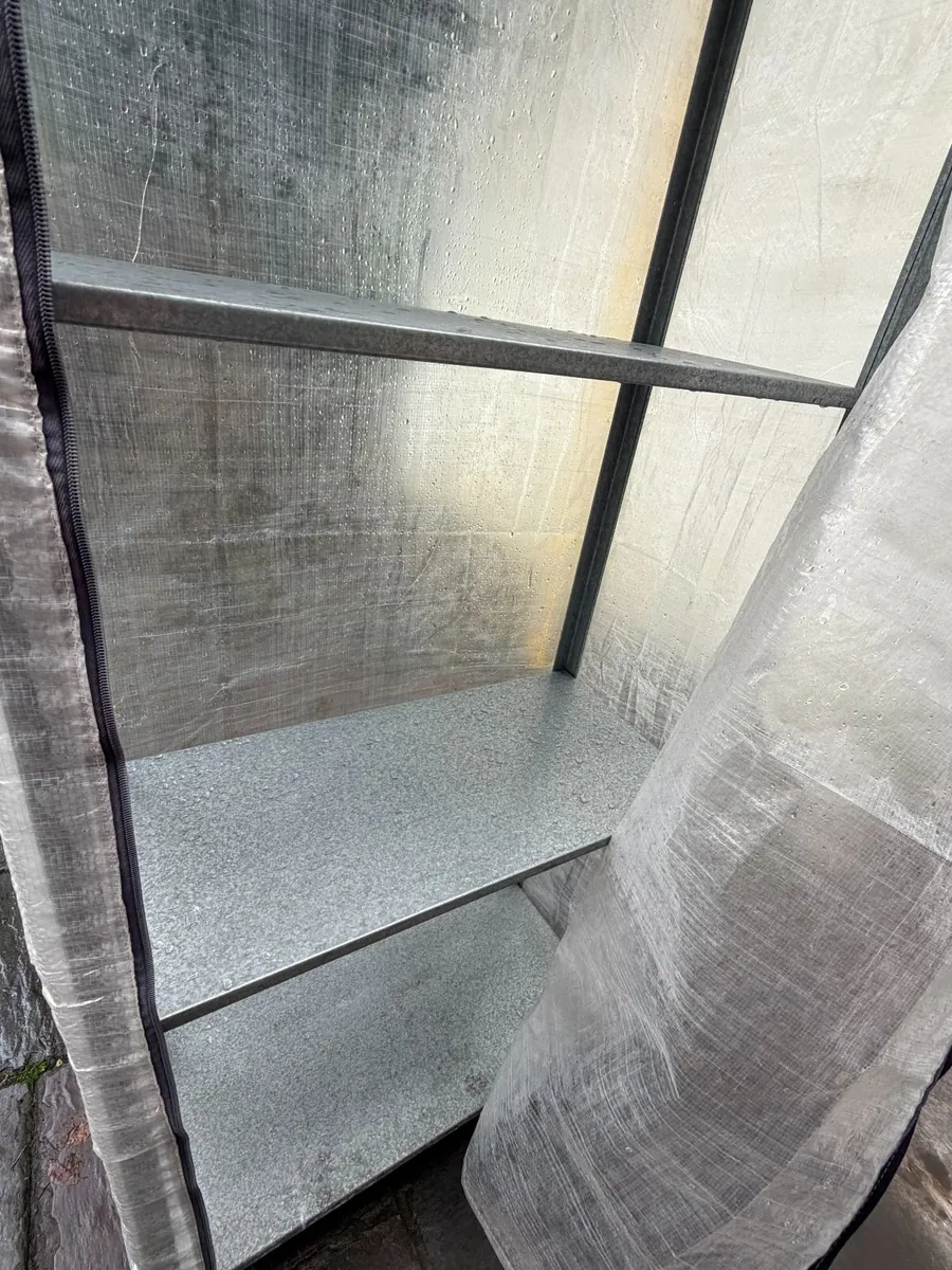 Shelving Unit with cover - Image 4