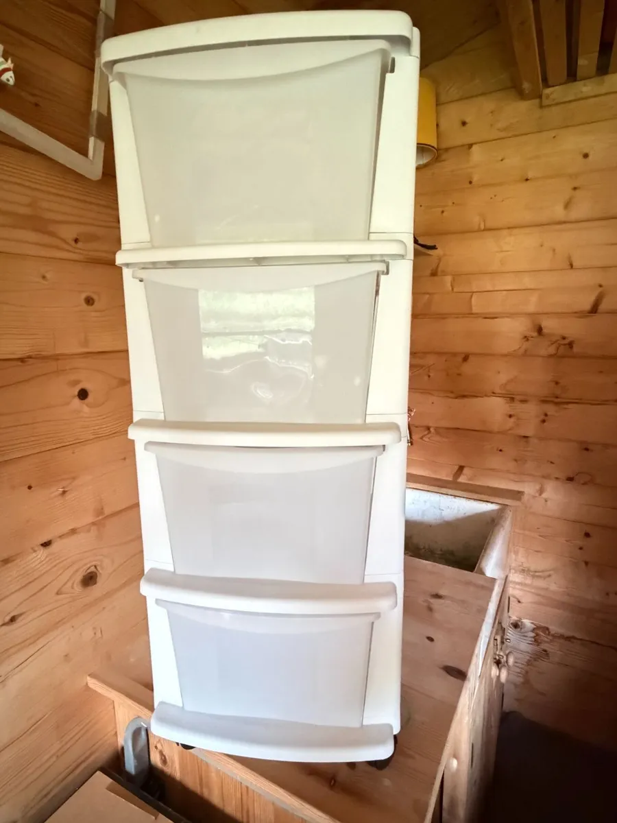 Storage Unit - Image 3