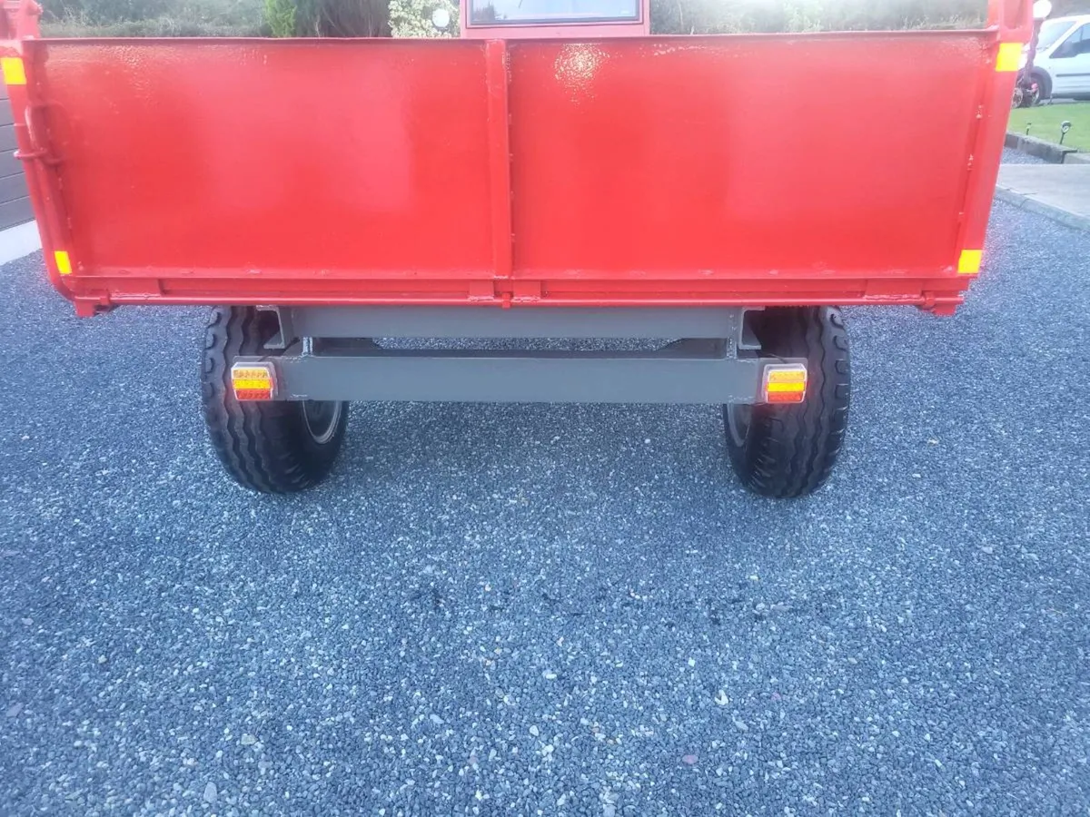 Tipping trailer - Image 3