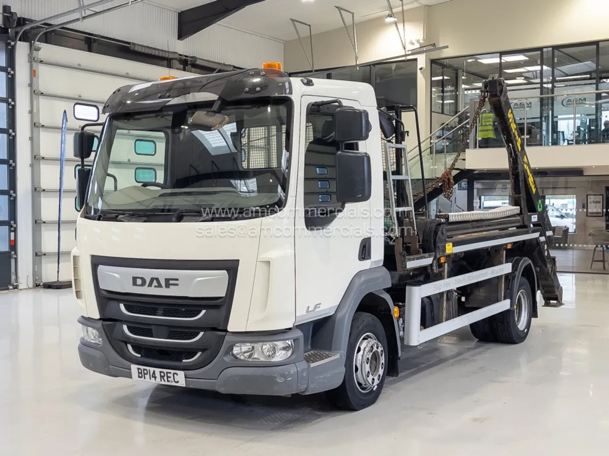 2020 DAF LF 210 SKIP LOADER - Image 3