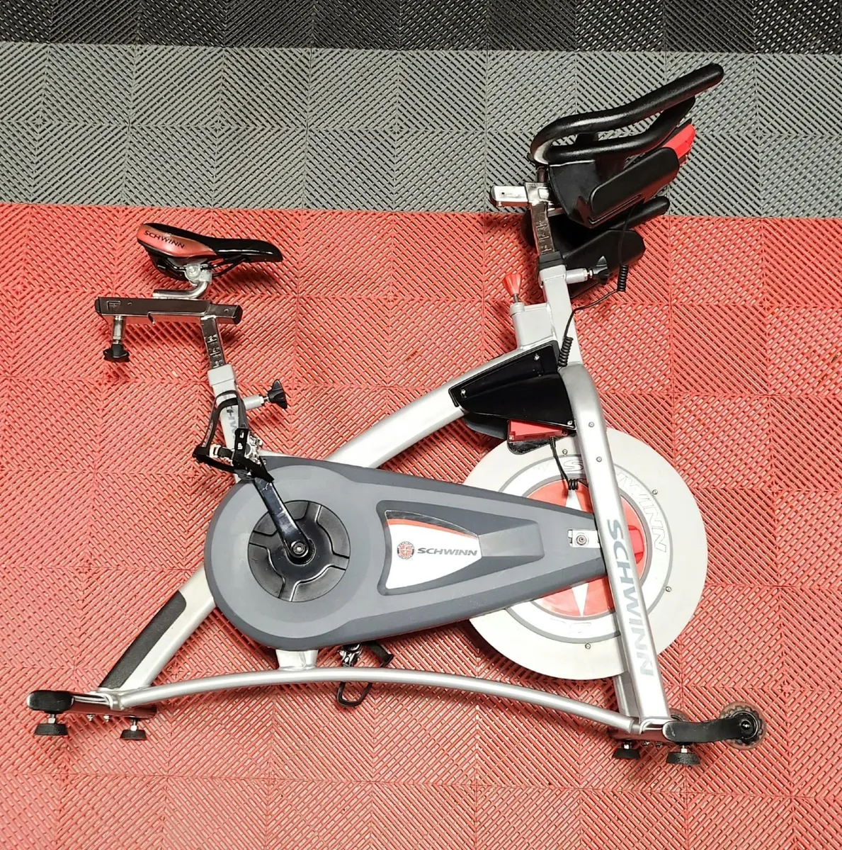 Studio Bike Deal: 10 Schwinn AC Sports + FREE... - Image 1