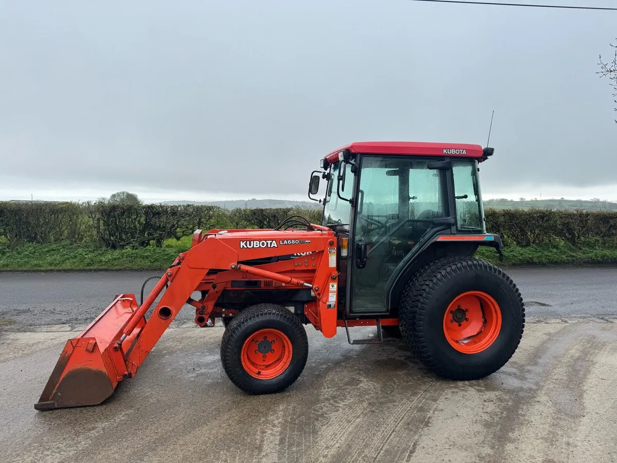 Kubota Compact Tractor - Image 1