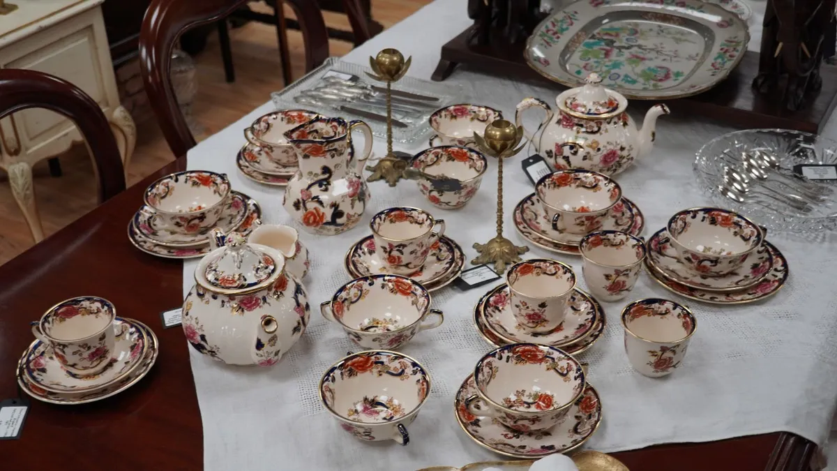 Lot of Old Masons Mandalay - Image 2