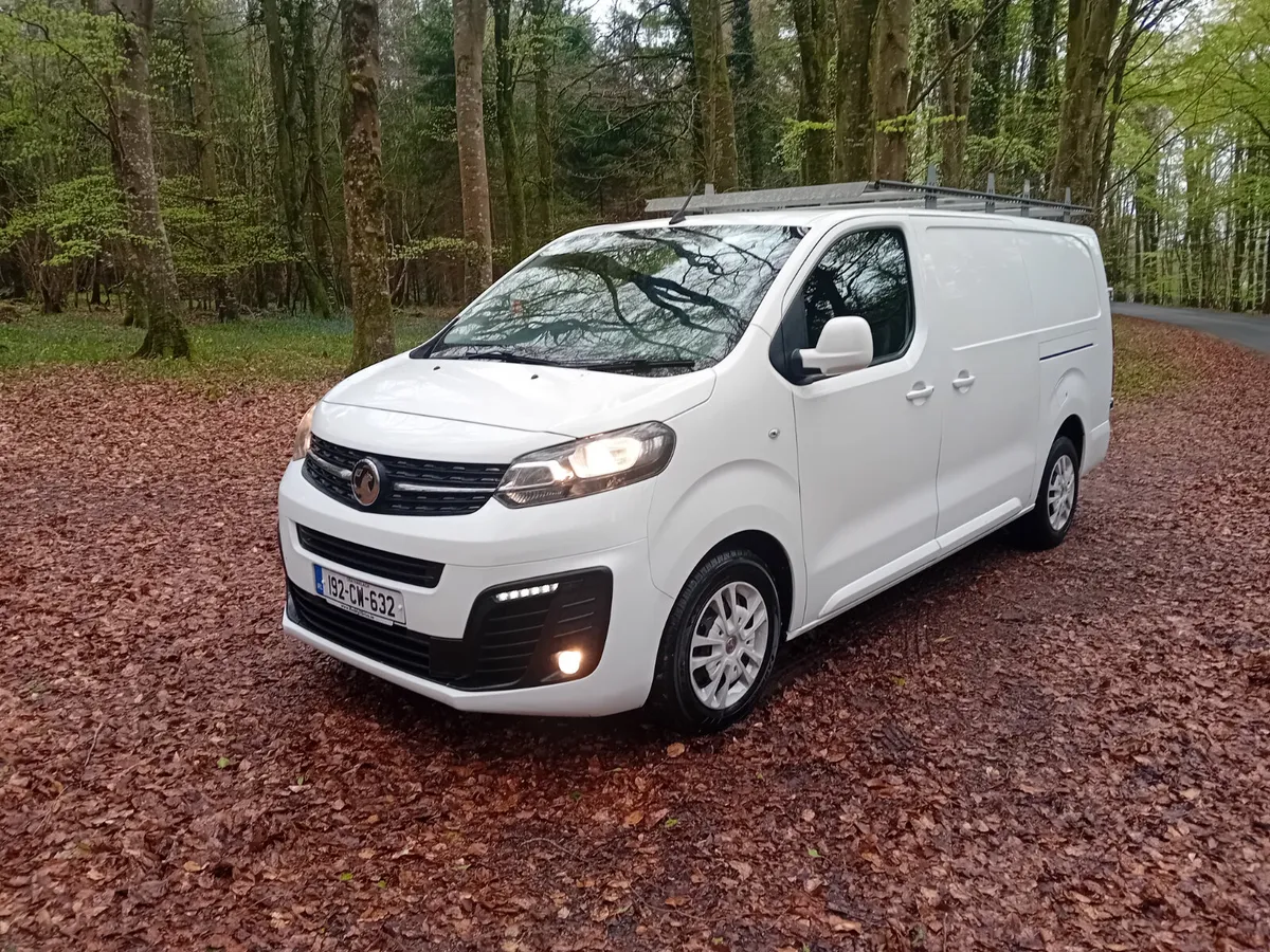 192 VAUXHALL OPEL VIVARO ,1.5D 6 SP.  VAT INVOICE - Image 1