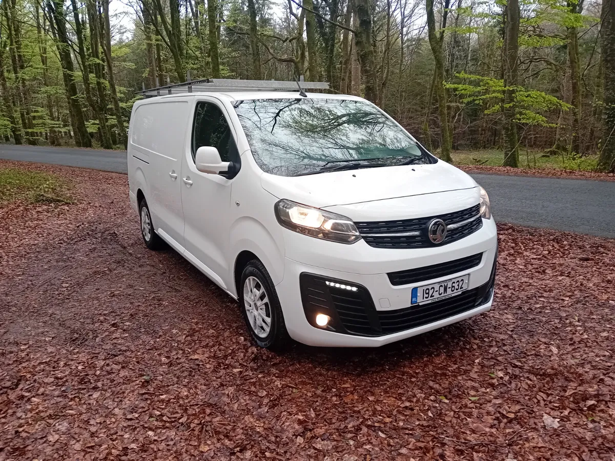 192 VAUXHALL OPEL VIVARO ,1.5D 6 SP.  VAT INVOICE - Image 3
