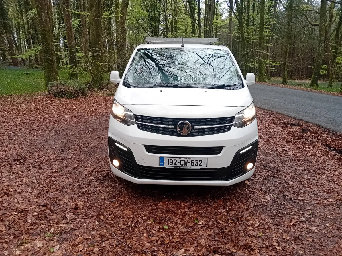 192 VAUXHALL OPEL VIVARO ,1.5D 6 SP.  VAT INVOICE - Image 2