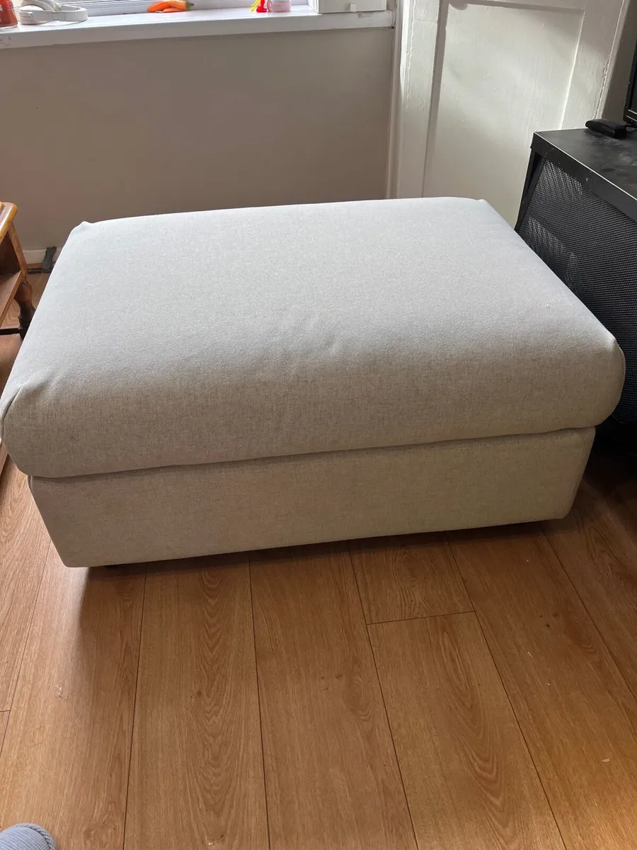 Vimle Footstool/Ottoman with storage - Image 3
