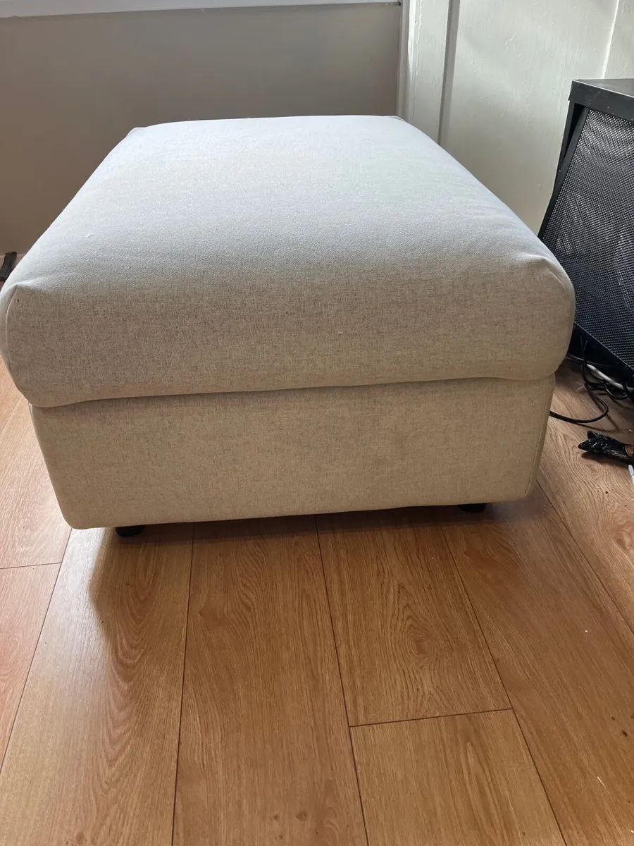 Vimle Footstool/Ottoman with storage - Image 4