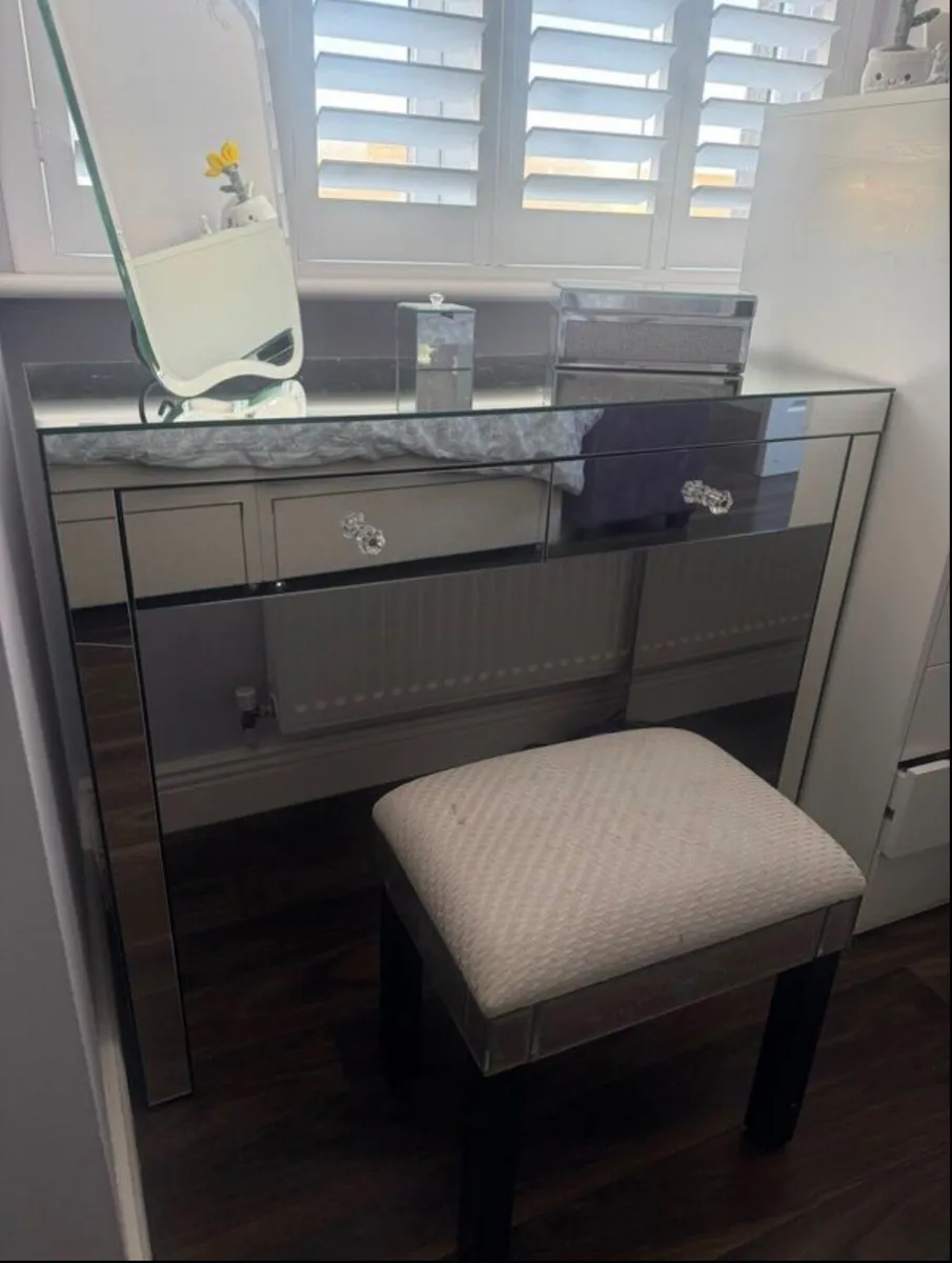 Dressing table mirrored - Image 2