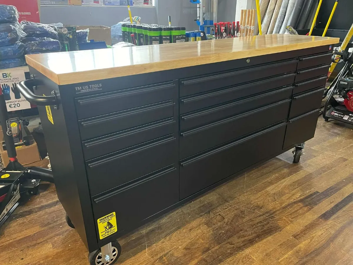 15 DRAWER TOOL BOX - Image 1