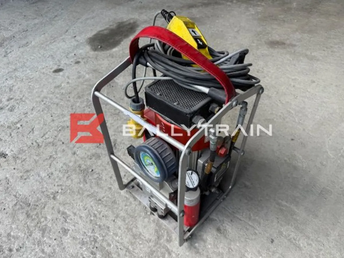 ITH Bolting Technology Hydraulic Pump - Image 3