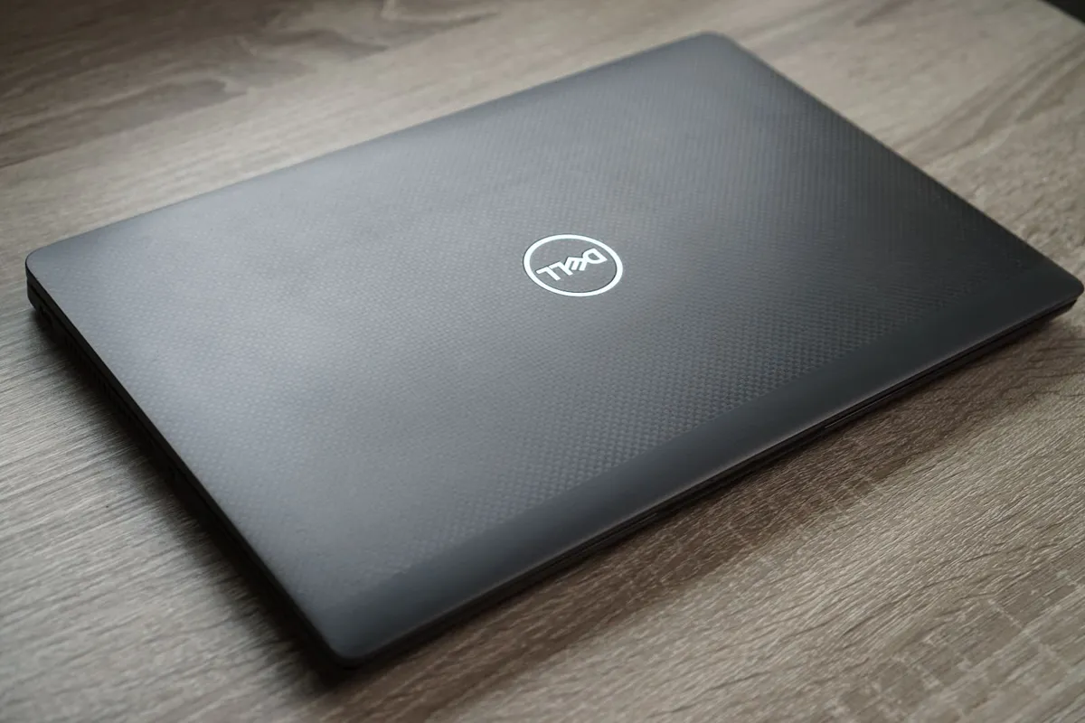 Dell Latitude 7420 14" Laptop | i5-1145G7 | 16GB - Image 3