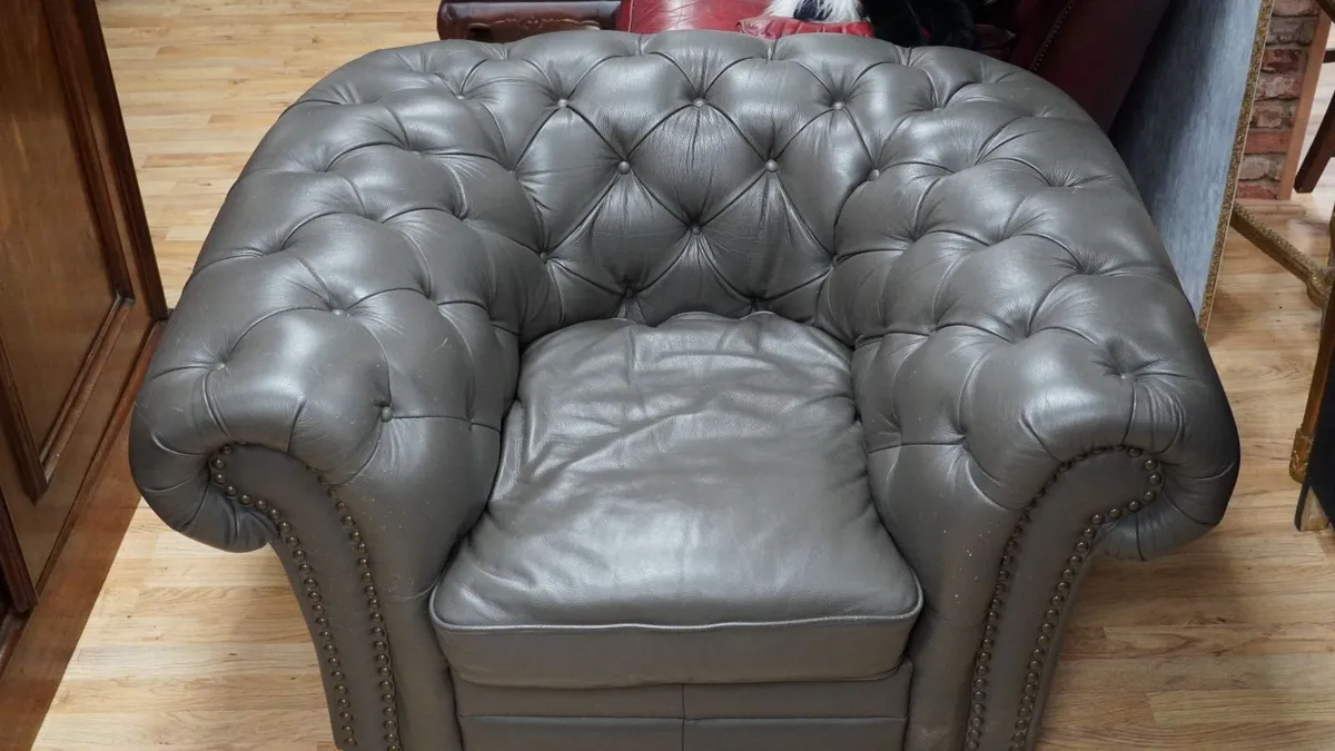 Oversized Grey Leather Chesterfield Armchair - Image 3