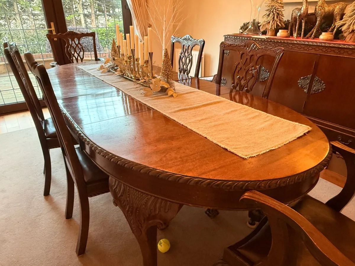 Mahogany Table, set of 8 chairs plus sideboard - Image 2