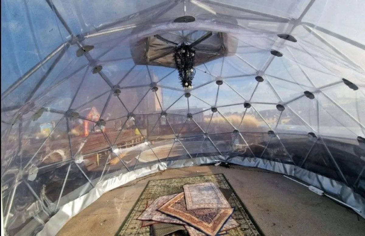 Deluxe 3m(10ft) Tinted Clear Dome Igloo Glamping - Image 4