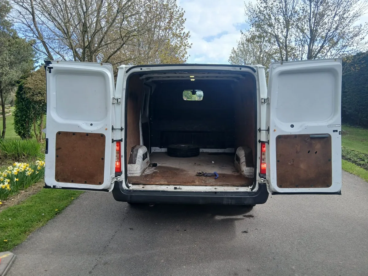 Ford transit taxed  doe book can come with 1 years - Image 4