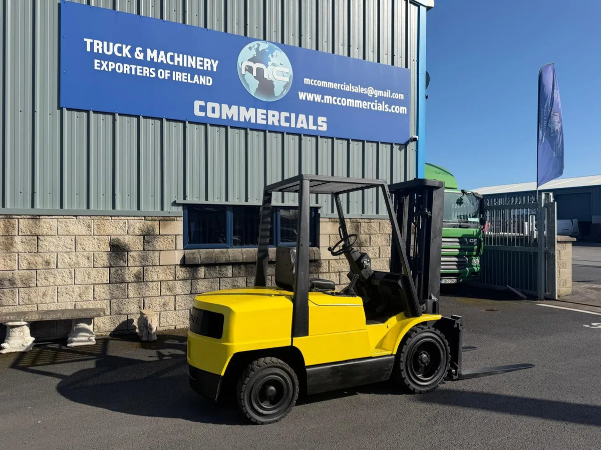 For Sale: 3 Ton Hyster Diesel Forklift - Image 1