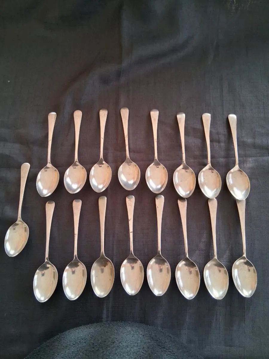 17 Old Silver Plated Dessert Spoons - Image 1