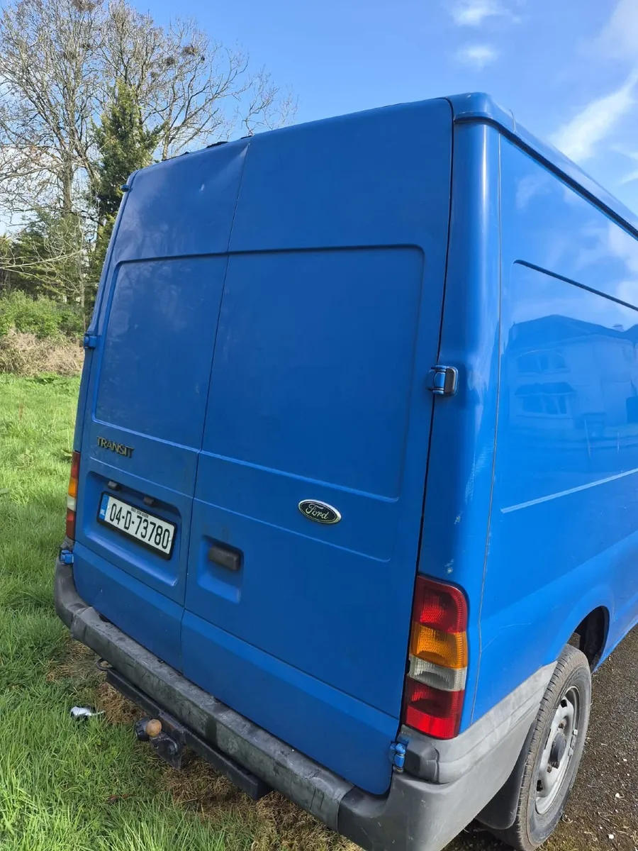 Ford Transit 2004 new doe till 02/27 - Image 3