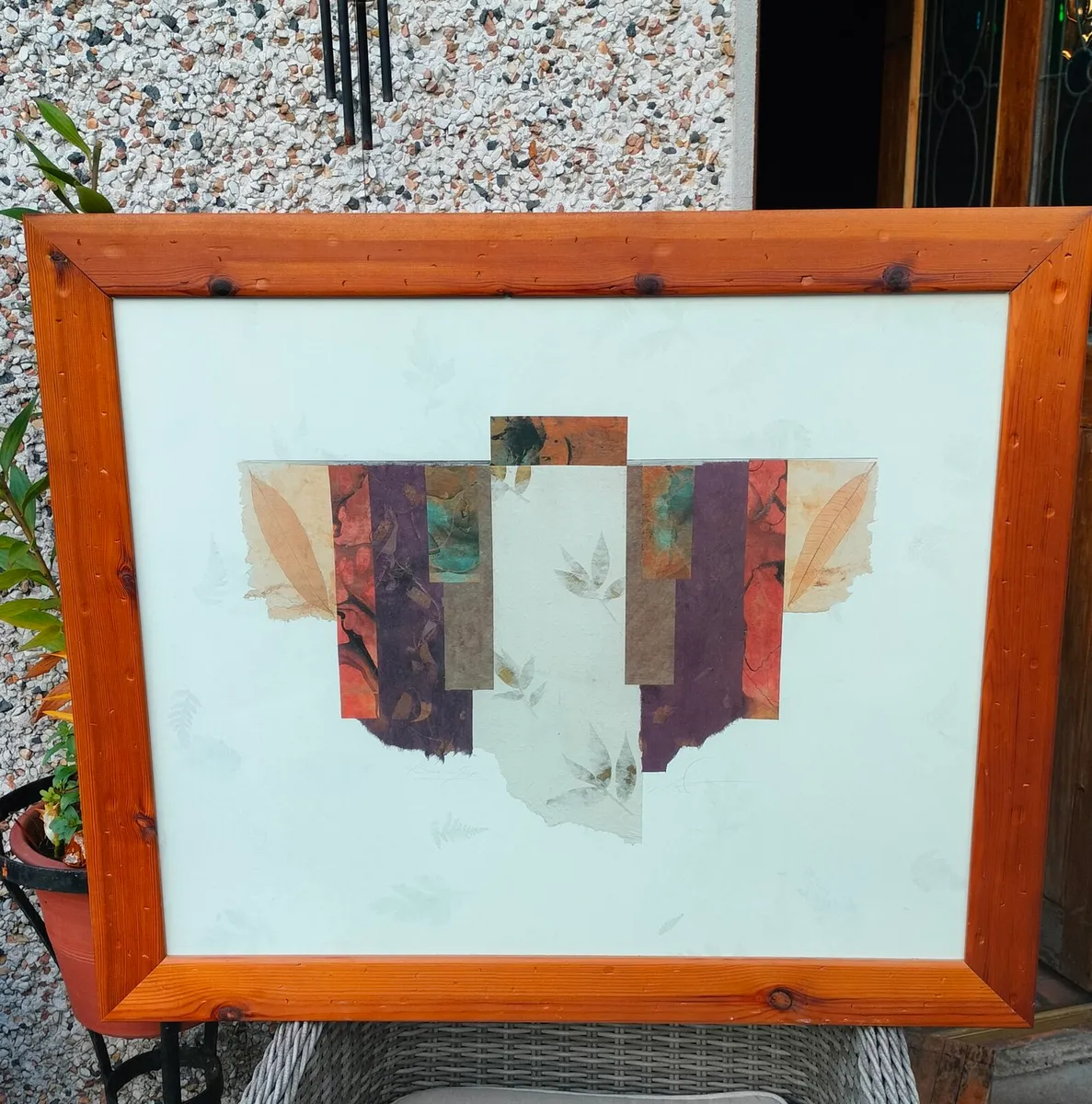 Large pine framed picture with glass. Ready to han - Image 1