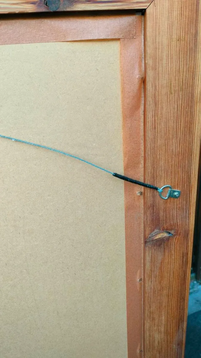 Large pine framed picture with glass. Ready to han - Image 4