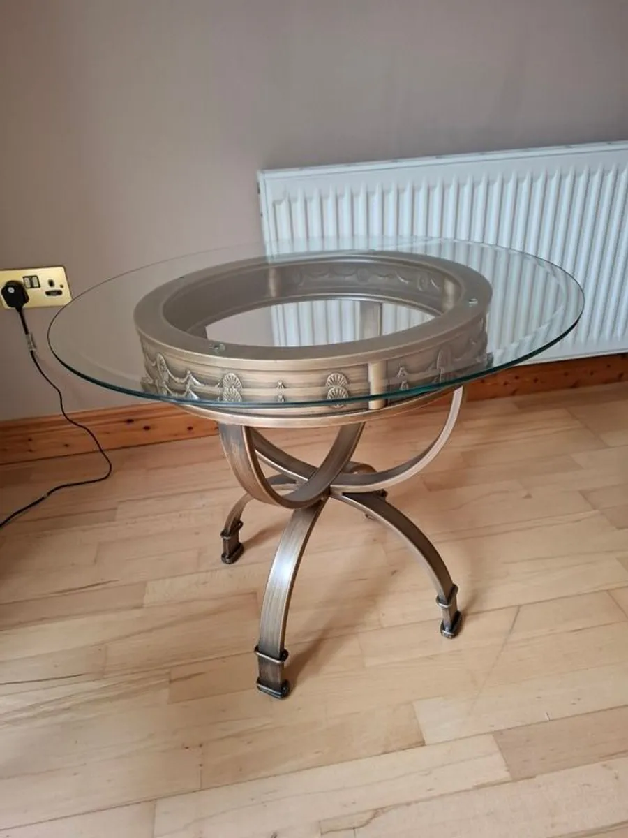 Glass Coffee table and side table - Image 4