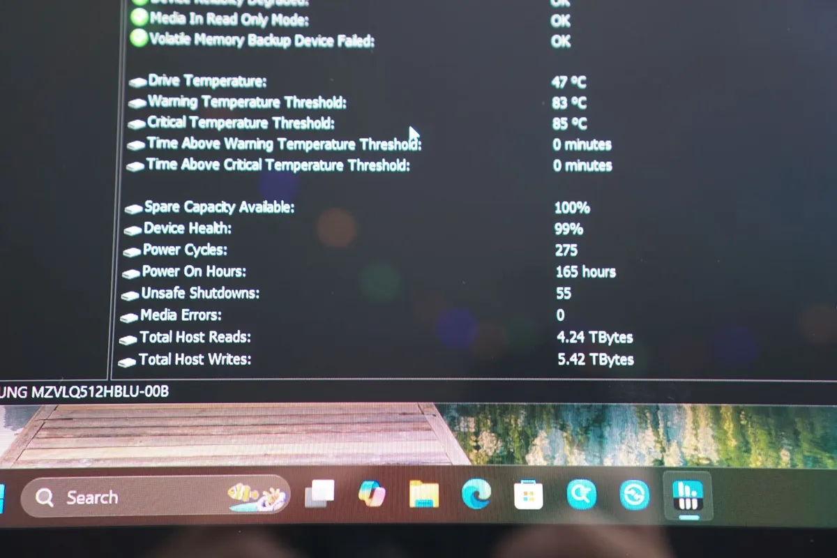 Samsung Galaxy Book2 Pro 360 15.6" OLED | i7 |16GB - Image 4