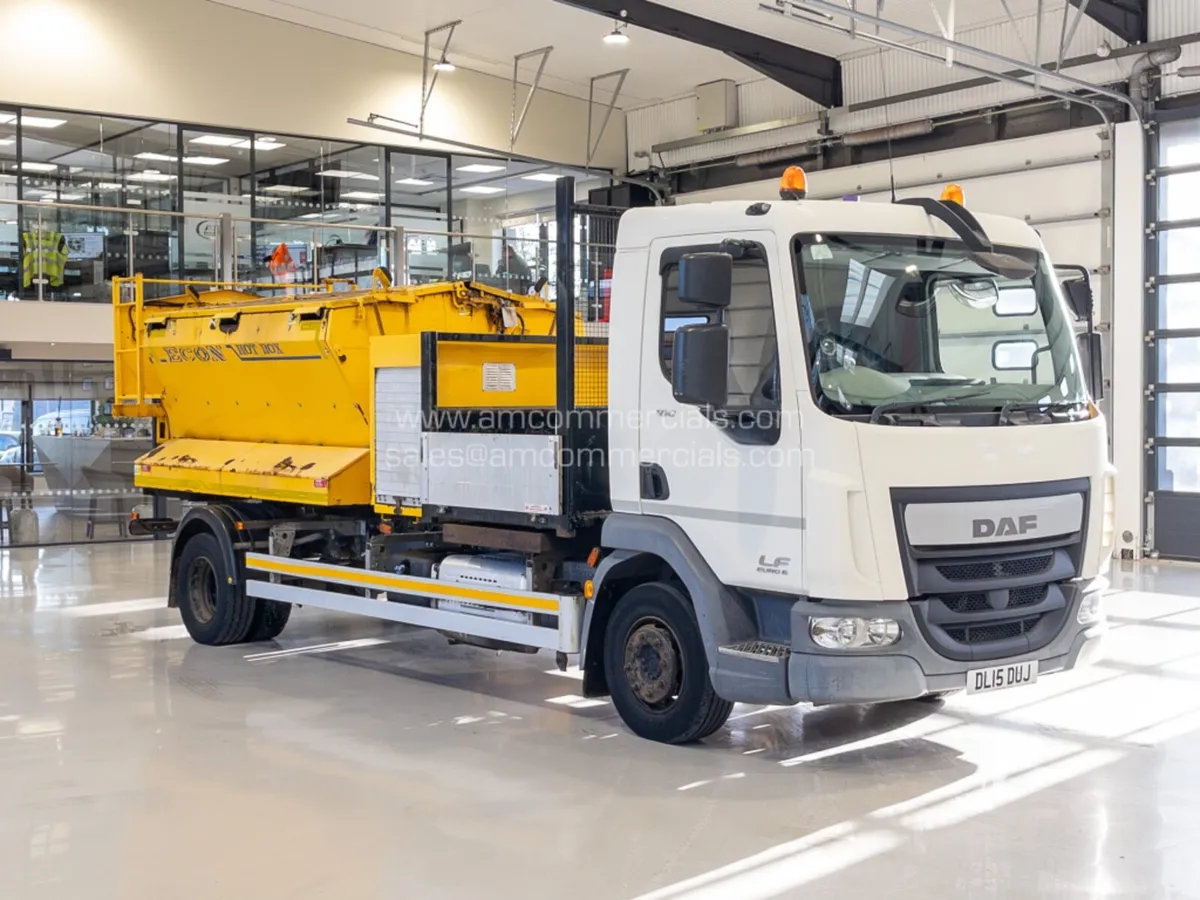 2015 DAF LF 180 ECON AUGERED HOT BOX - Image 1